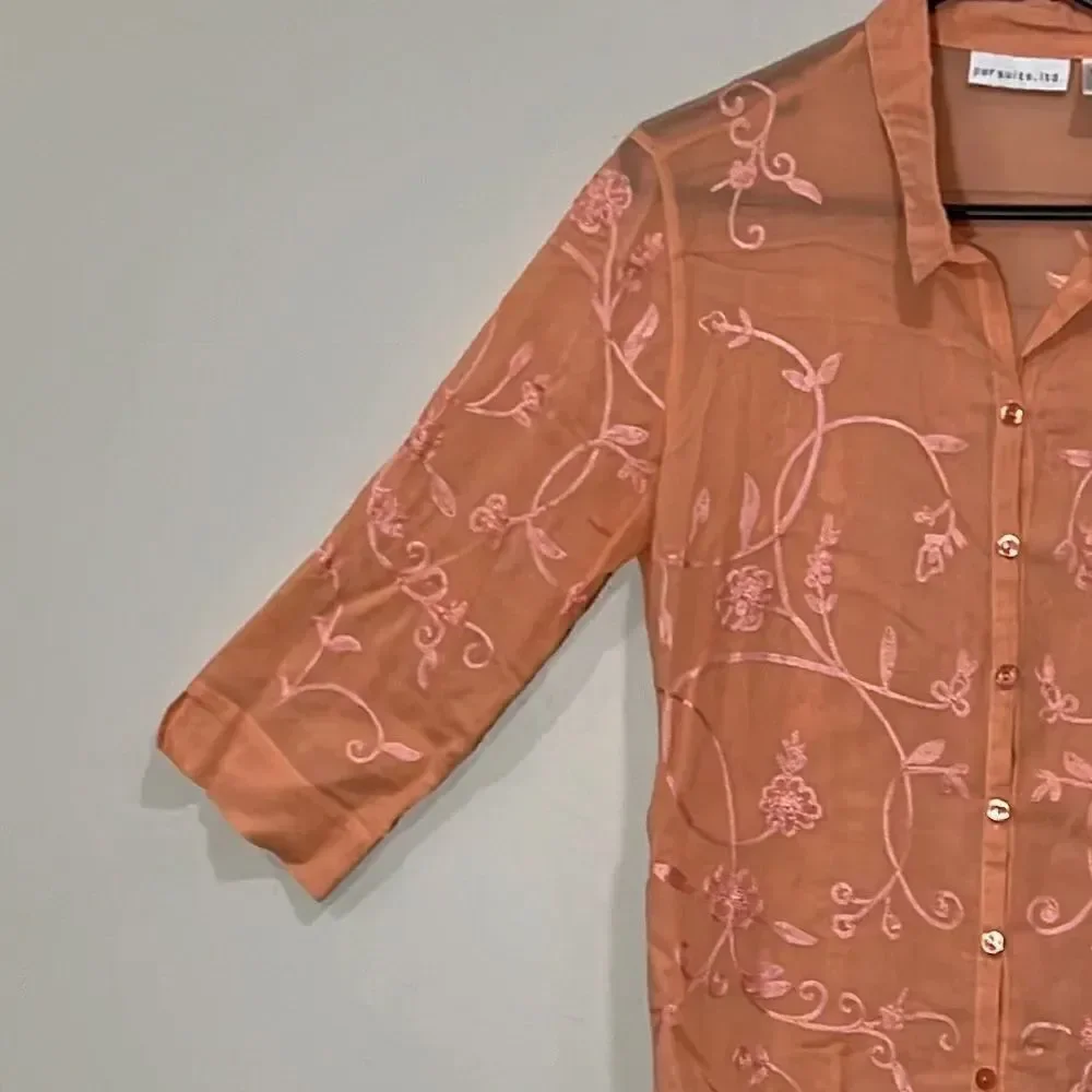 Pursuits Ltd. Peach Color Button Down Top. Size Medium.